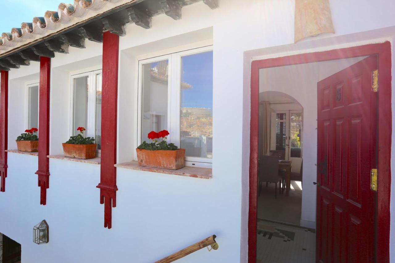 Clavero Five Premium Apartment